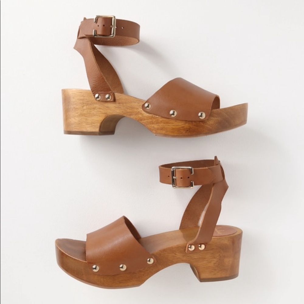 ❣️ BRAND NEW leather open-toe clog sandals❣️